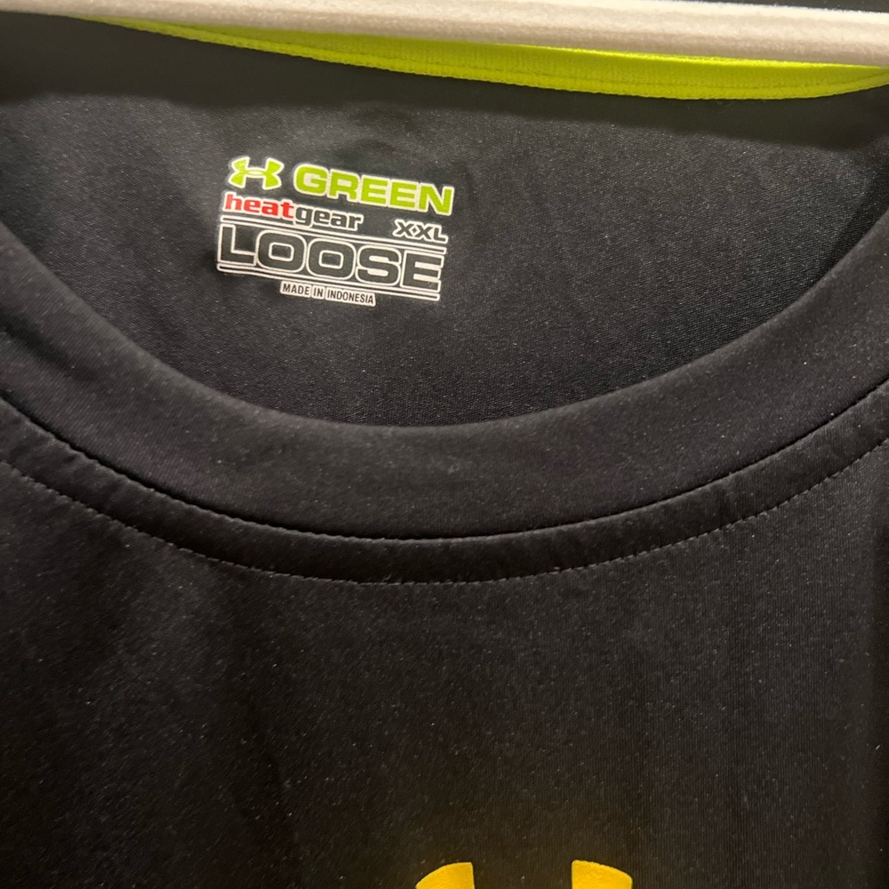 Under Armour Iowa Hawkeye Shirt - Picture 2 of 4